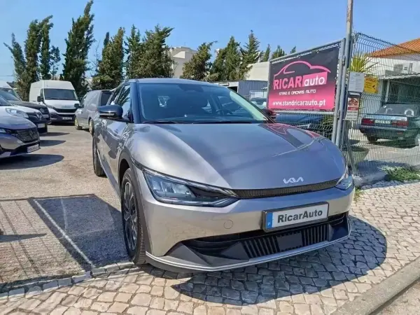 Kia EV6 2023 .
