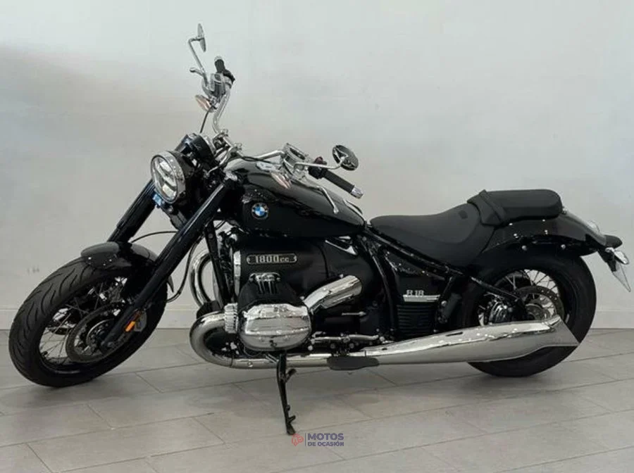 BMW R18