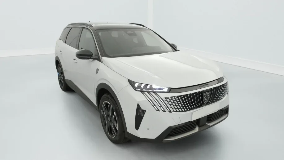 Peugeot 5008 Hybrid 145 e-DCS6 GT Zéro km immatriculé