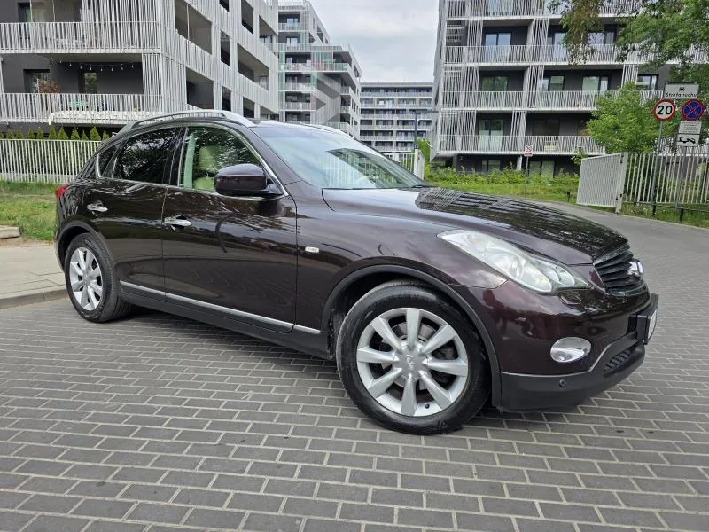 Infiniti EX37 2010