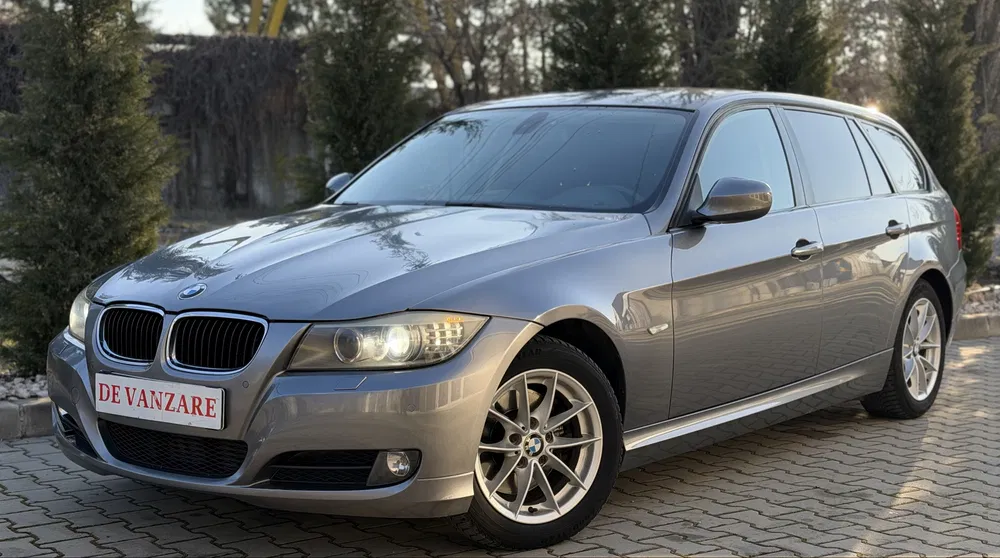 BMW Seria 3 2011