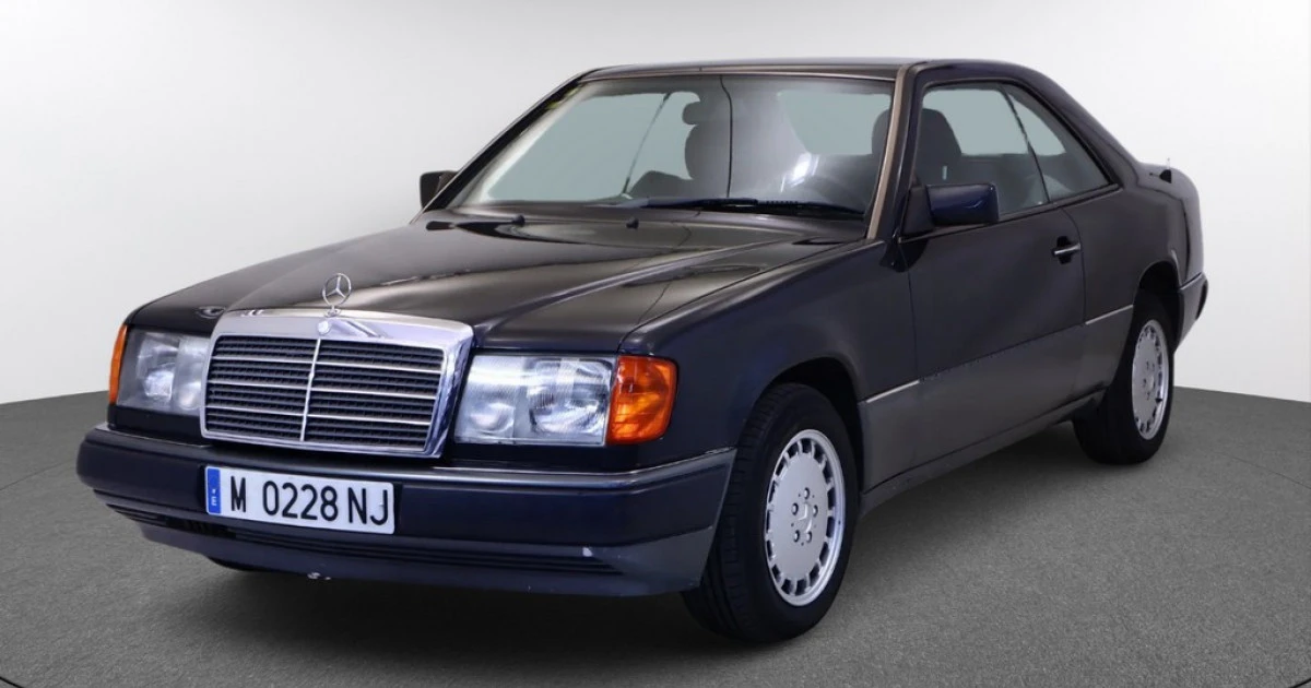 Mercedes-Benz E-CLASS 300 CE 24V 2P