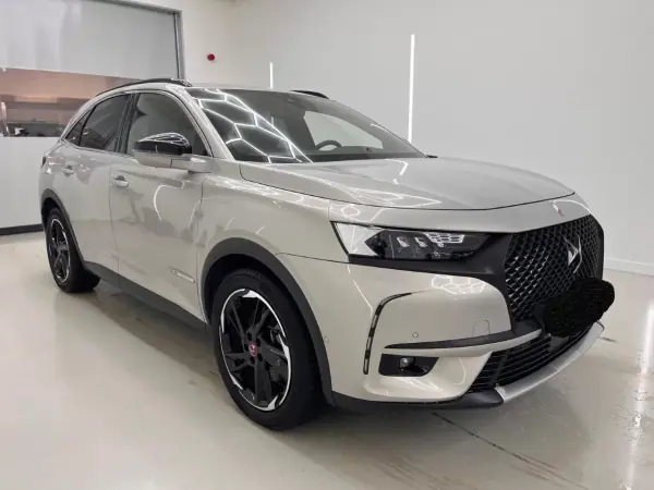 DS DS7 Crossback 2022 E-TENSE 225 PERFORMANCE LINE +