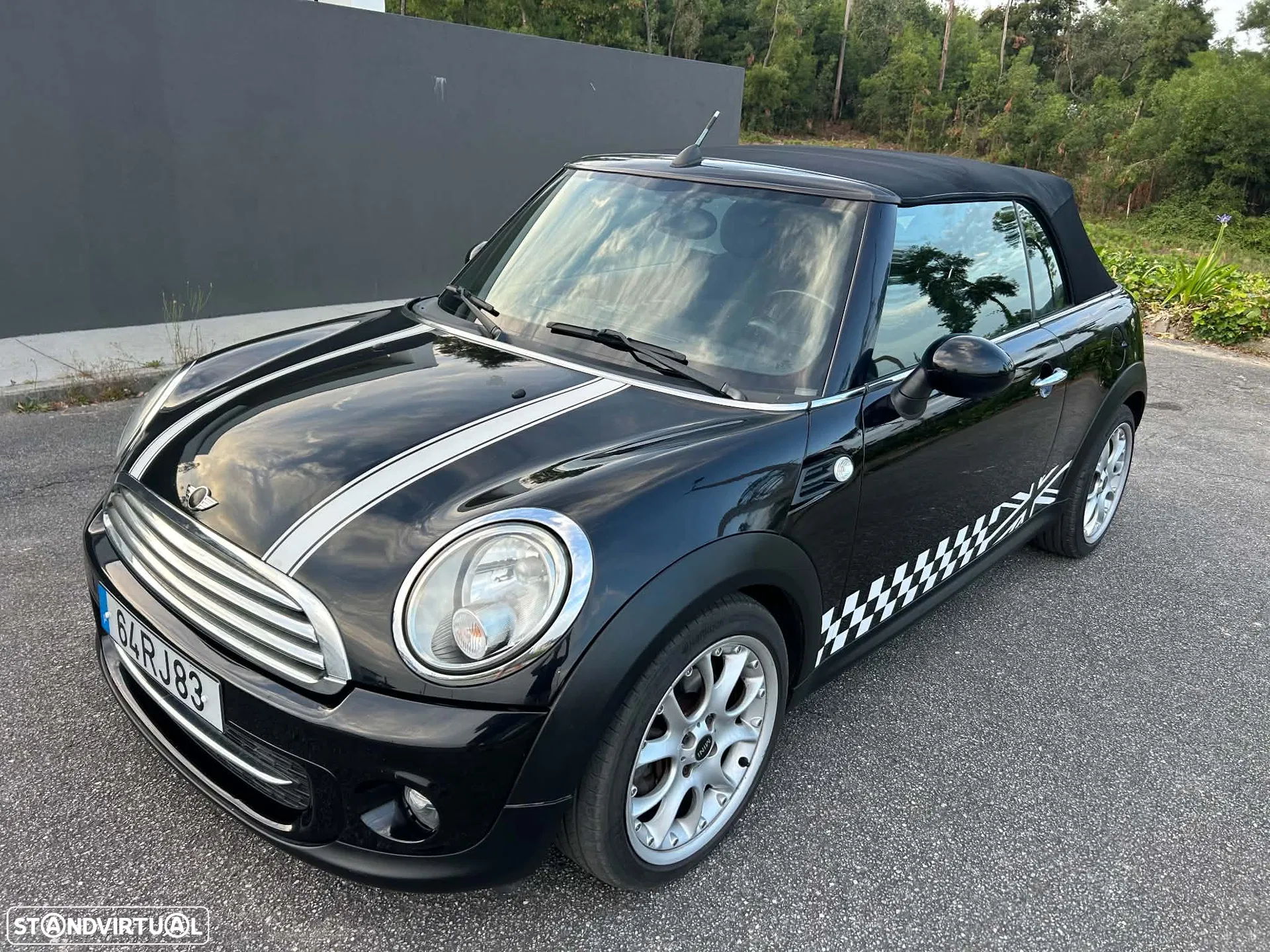 MINI Cabrio Cooper D