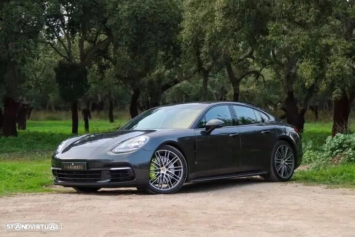 Porsche Panamera 4 E-Hybrid