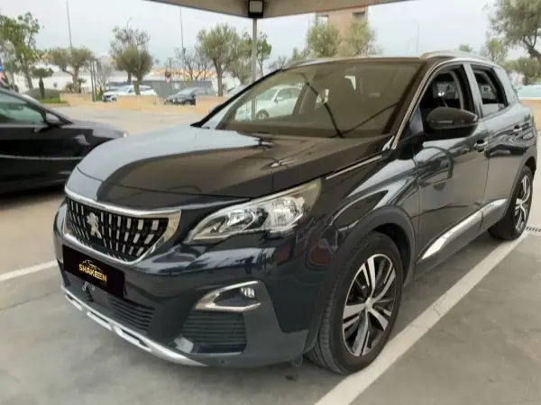 Peugeot 3008 2018 1.5 BlueHDi Allure EAT8