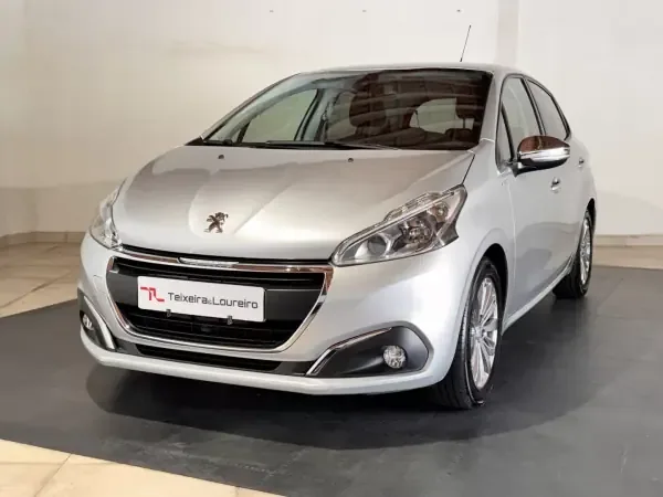 Peugeot 208 2018 1.2 PureTech Style
