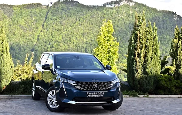 Peugeot 5008 Face-Lift Model 2024 7 LOCURI CUTIE AUTOMATA modelul NOU! - 8 trepte Camera marsarier
