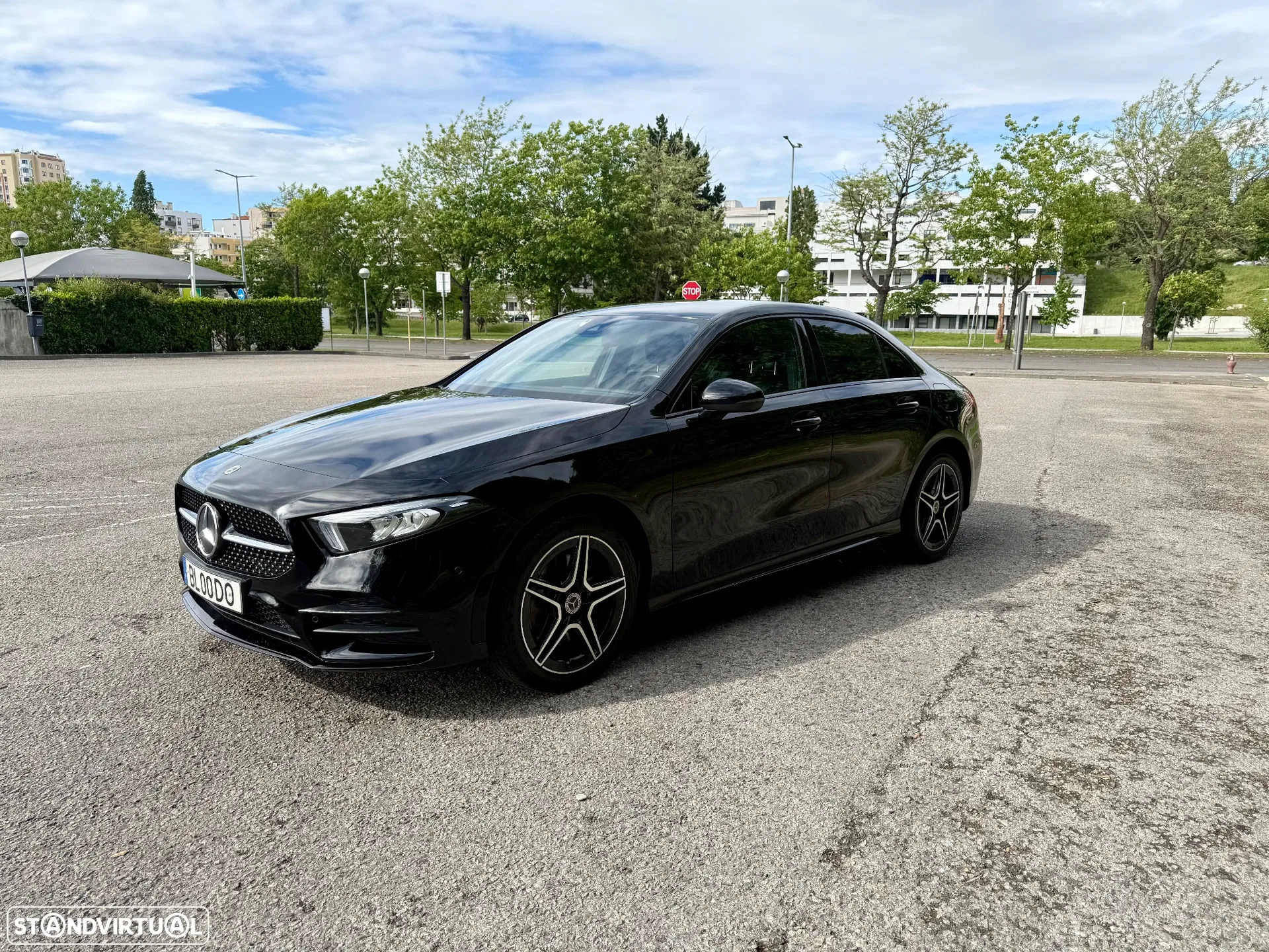 Mercedes-Benz A 250 Limousine e 8G-DCT AMG Line