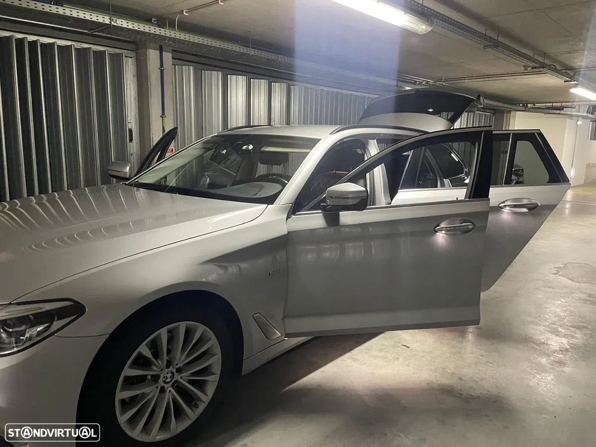 BMW 520 d xDrive Line Luxury Auto