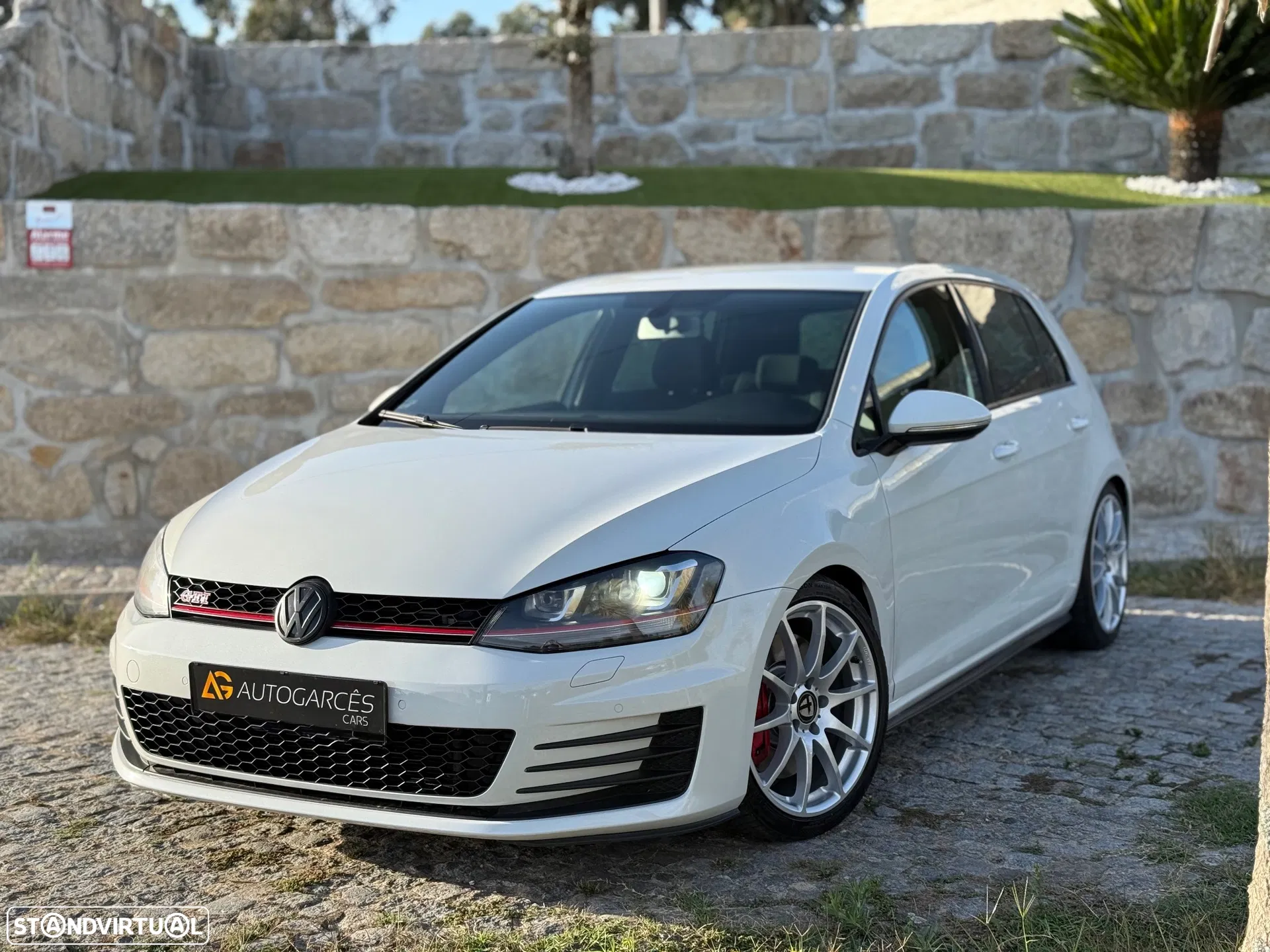 VW Golf 2.0 TSi GTi DSG Performance