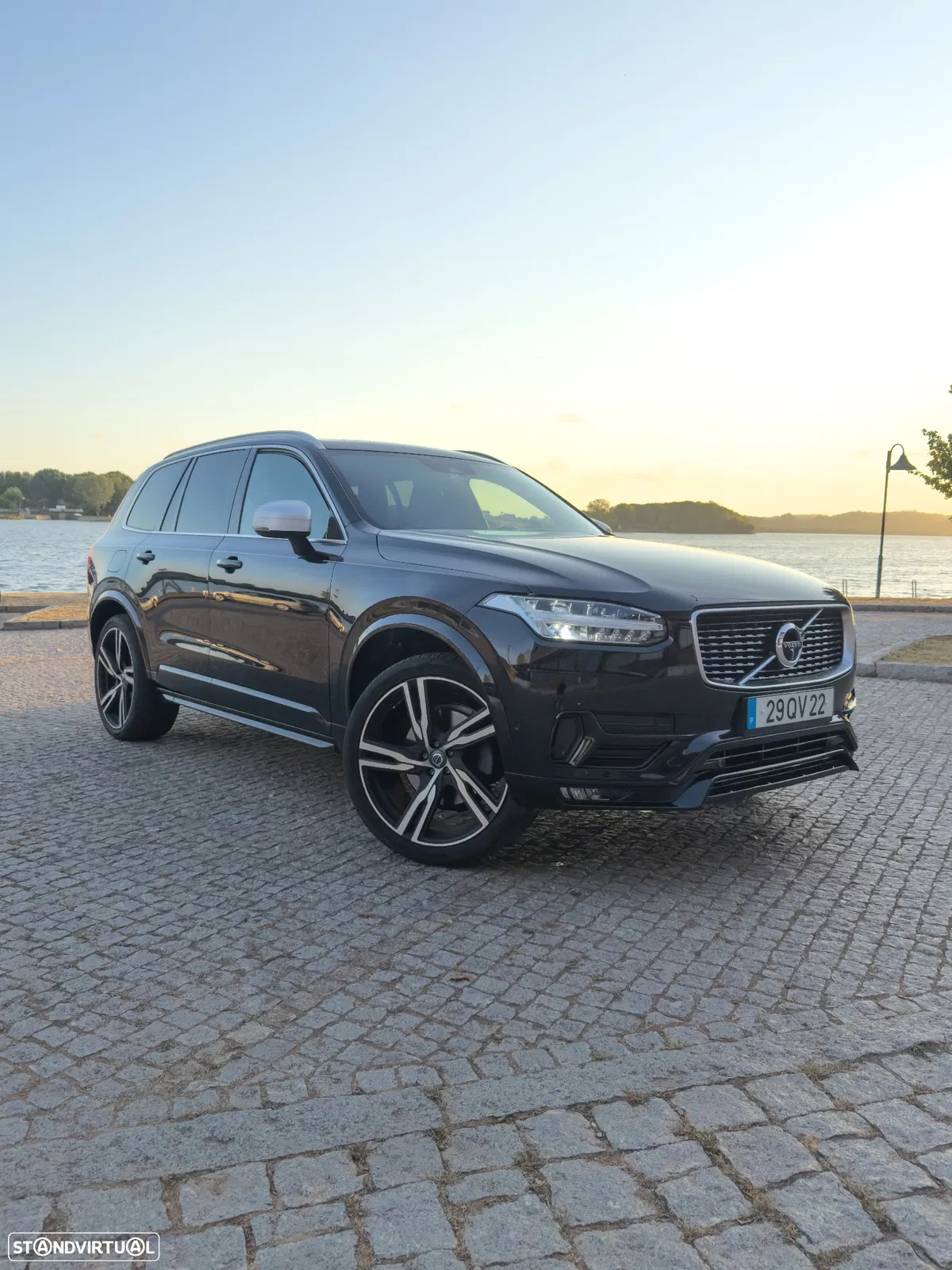 Volvo XC 90 2.0 D4 R-Design